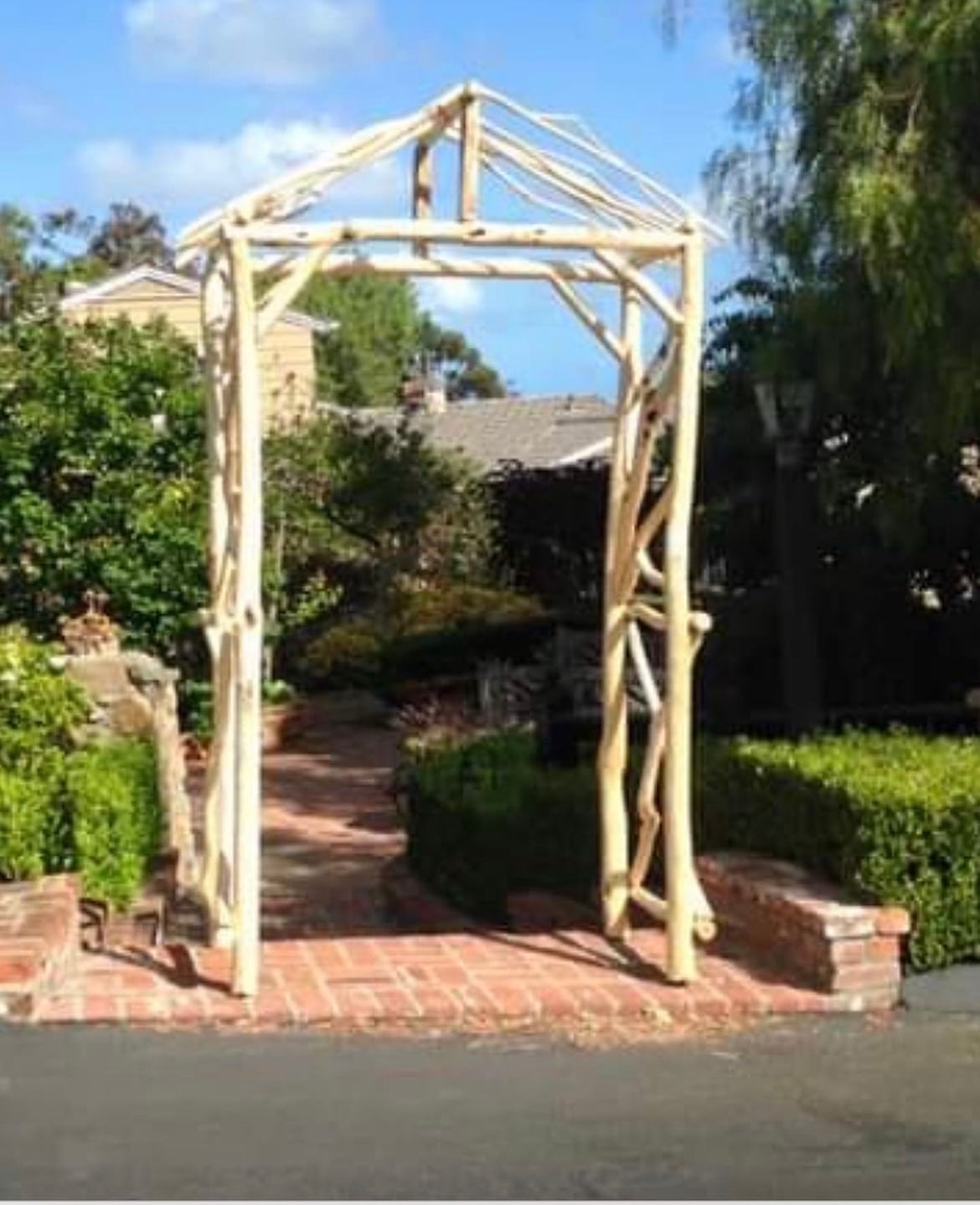 garden-arbor-alt-optimized