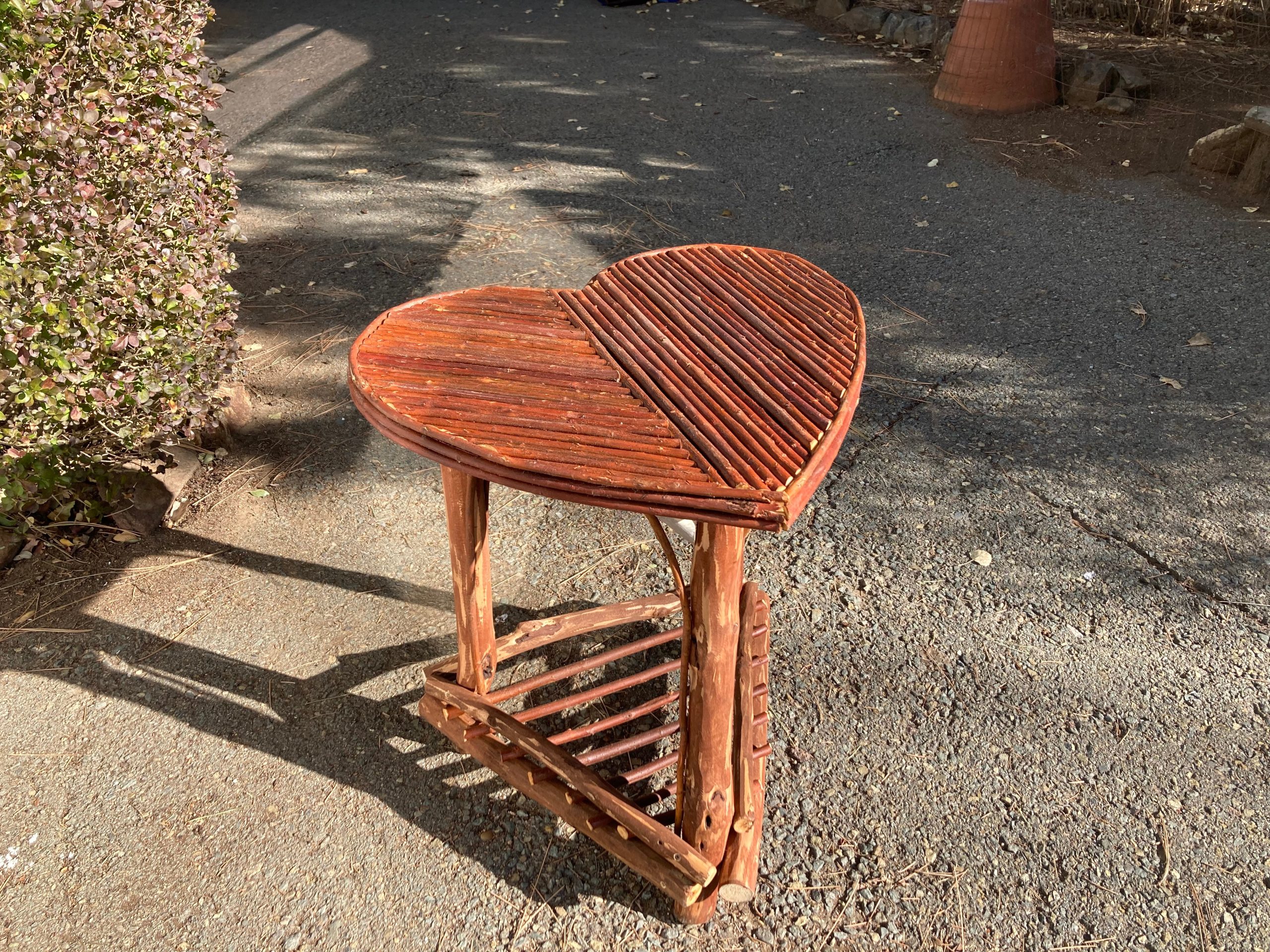 heart-inlaid-end-table-optimized